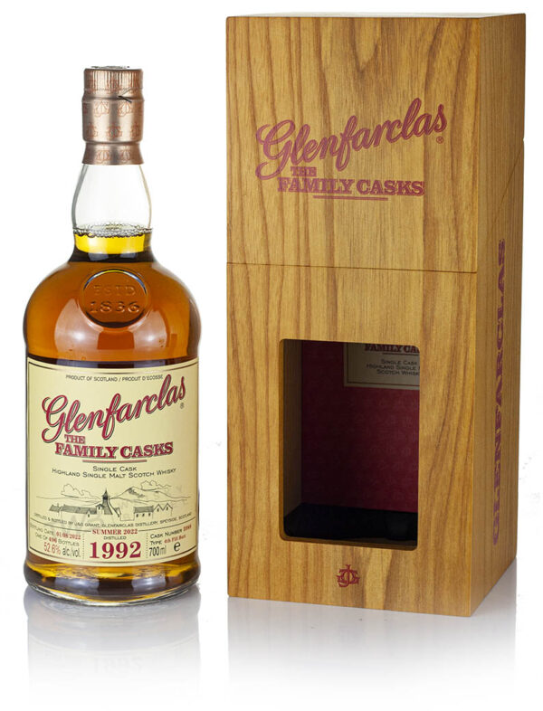 Product image of Glenfarclas 29 Year Old 1992 Family Casks Release S22 from The Whisky Barrel