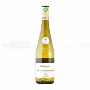 Product image of LaCheteau Muscadet Sevre et Maine Sur Lie White Wine 75cl from DrinkSupermarket.com