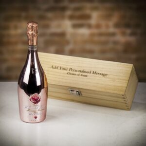 Product image of Bottega Spa Petalo Manzoni Sparkling Moscato Sparkling Rosé in Personalised Wood Gift Box  - Engraved with your message from Farrar and Tanner